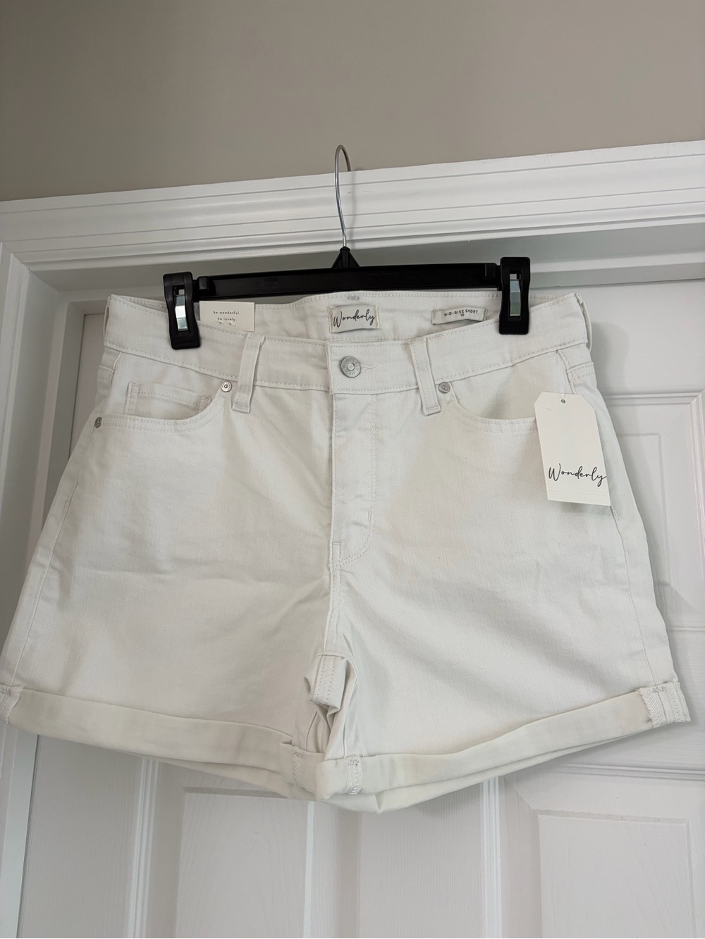 Wonderly White Denim Roll-Cuff Shorts